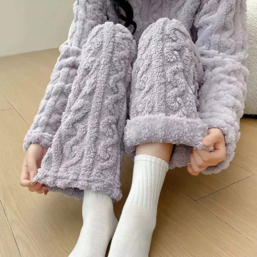 CozyCloud™ Textured Fleece Pajama Set
